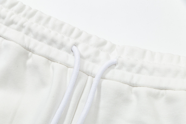 ブランドハーフパンツ背面デザイン